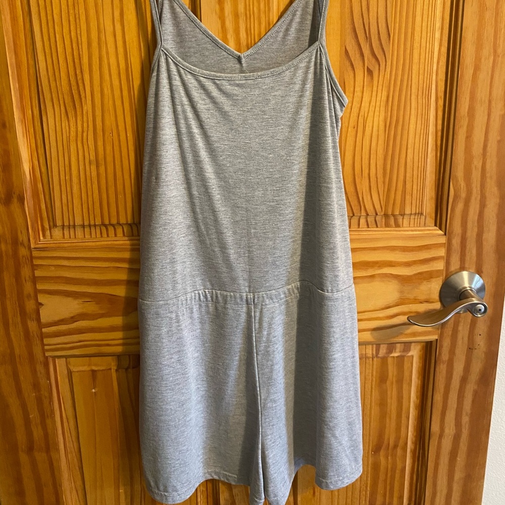 Women’s Romper’s - Picture 4 of 4